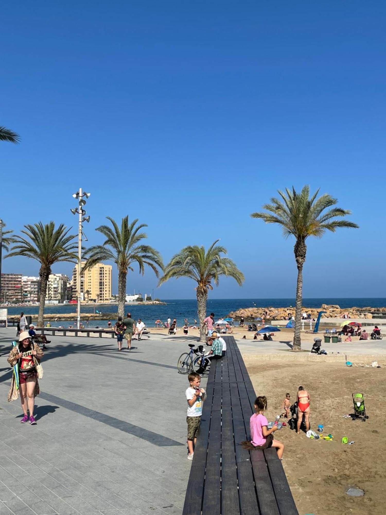Superior La Playa! 3 Bedrooms! 2 Baths! Air Condition! Side Sea View! Torrevieja Exterior foto