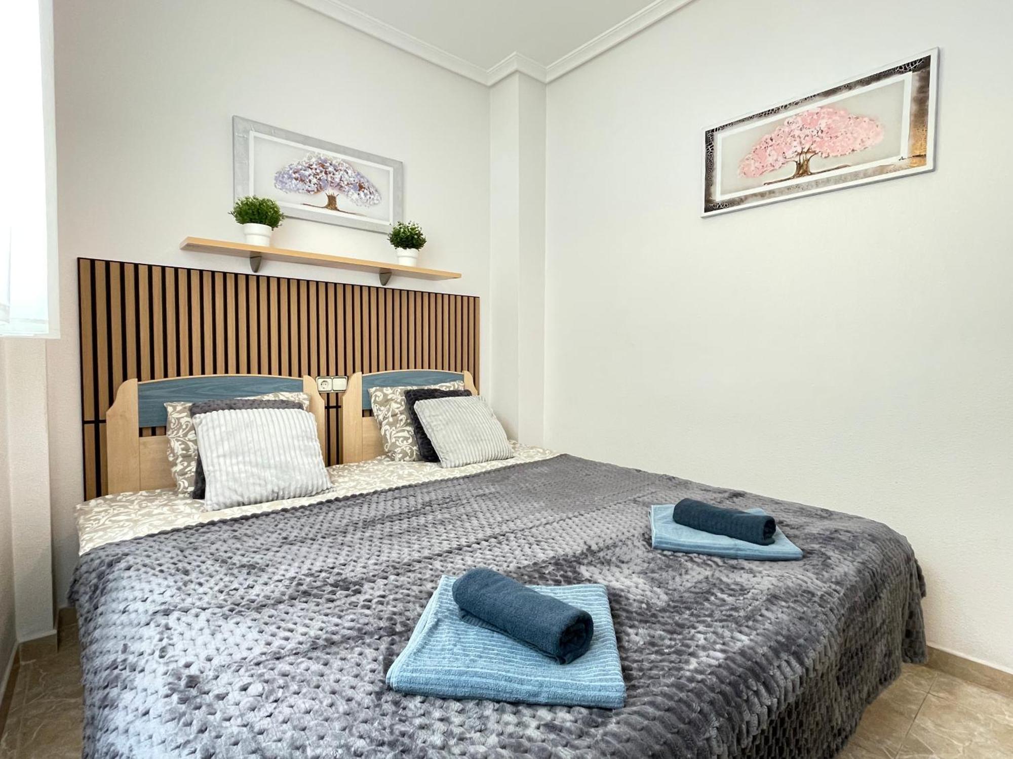 Superior La Playa! 3 Bedrooms! 2 Baths! Air Condition! Side Sea View! Torrevieja Exterior foto